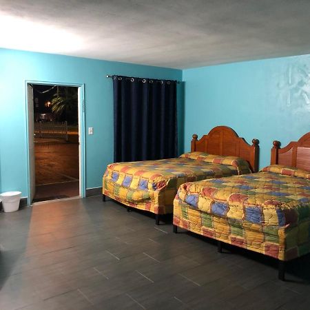 Slumberland Motel แซนฟอร์ด ภายนอก รูปภาพ